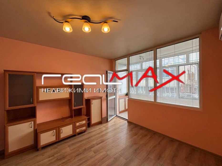 Продава се Двустаен апартамент в Казанлък - 60 кв.м за 1700 €/кв.м - Снимка #1