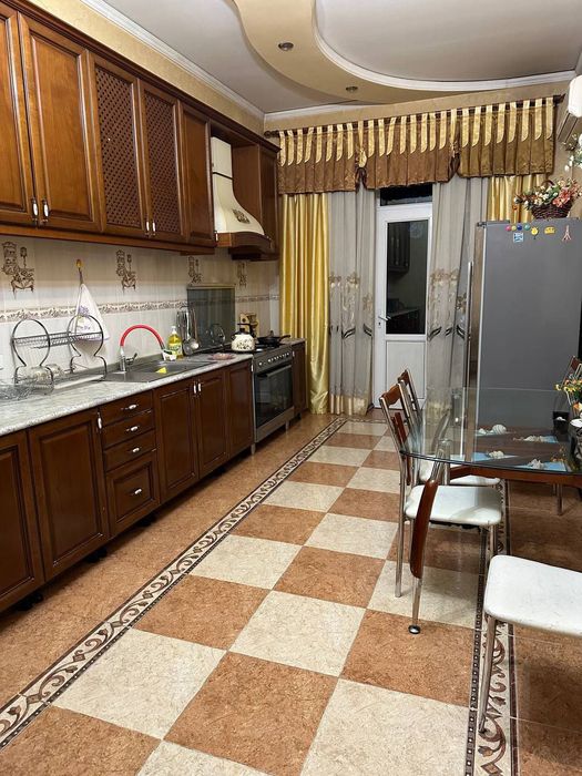 Sotiladi dom 5.5 сотки Яккасарай_Госпиталка_Хороший ремонт