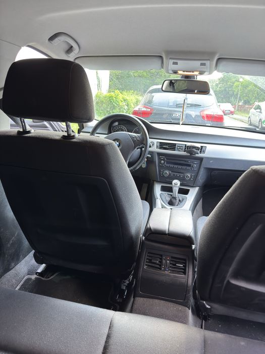 BMW 3 Series 2011 — imagine 2