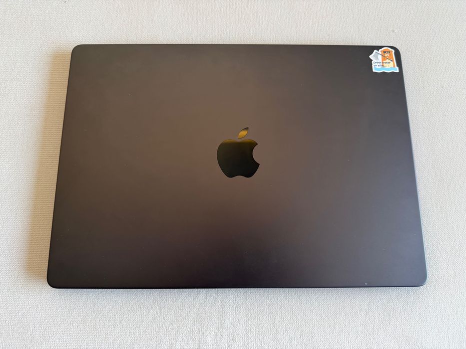 MacBook Pro 14” M4 Pro 1TB Гаранция гр. София Лозенец • OLX.bg