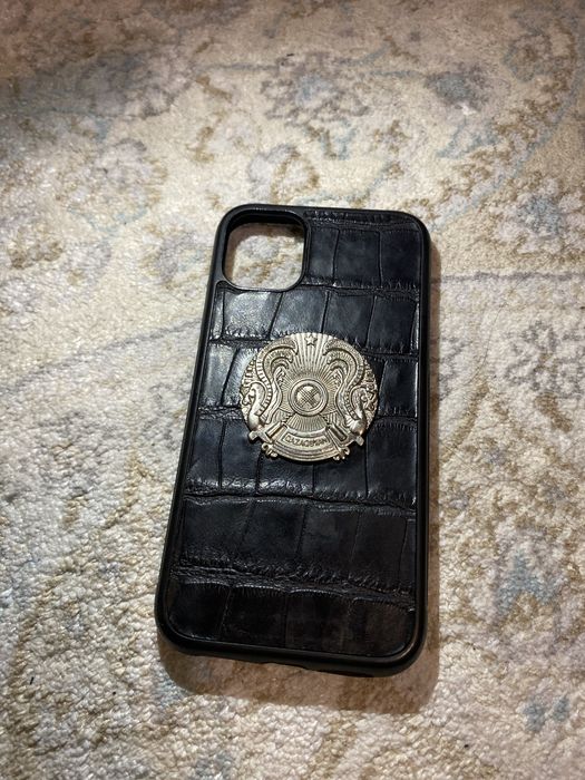 Чехол на IPhone 11