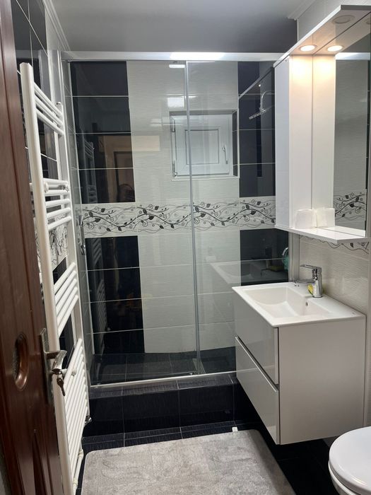 Apartament doua camere Titu parter