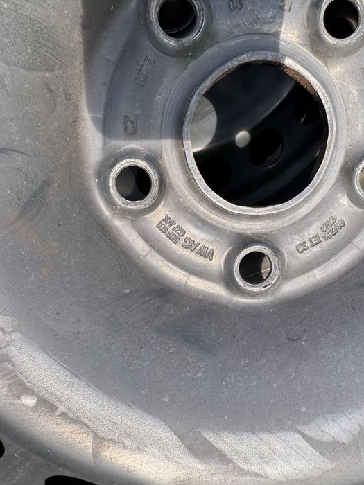 Roti iarna Continental 215/65 R17 99H jante otel VW 5x112