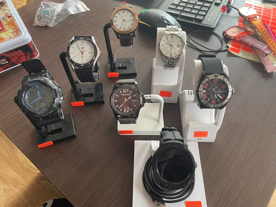 Часовник Festina