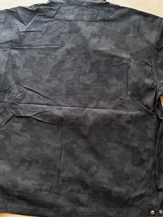 Stone island supreme
