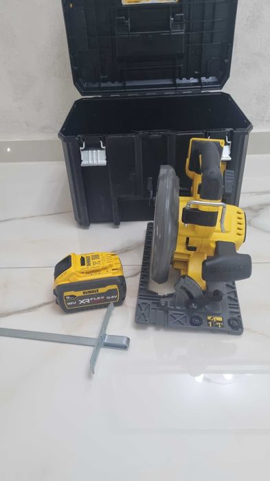 Circular Dewalt 54v
