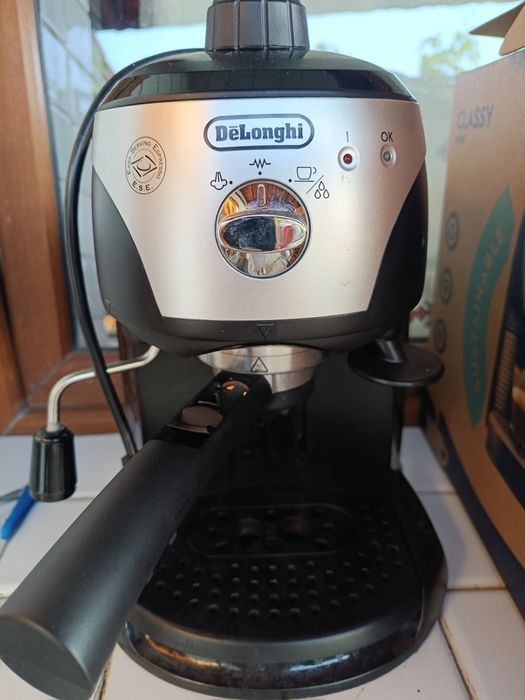Кафе машина delonghi