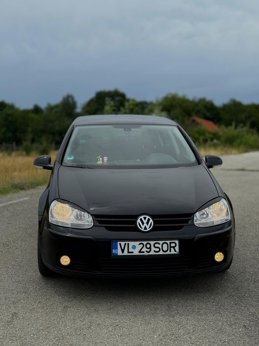 Vând golf 5 1.4 benzina