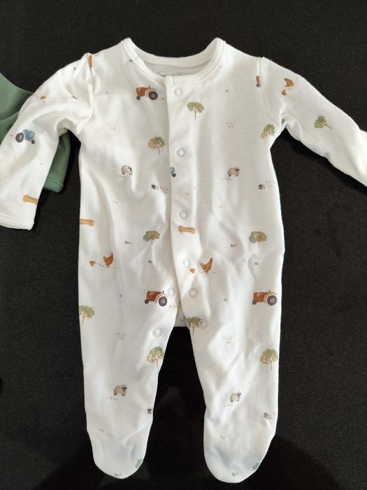 Две бебешки бодита Mamas & Papas, 2.3kg, 44см.