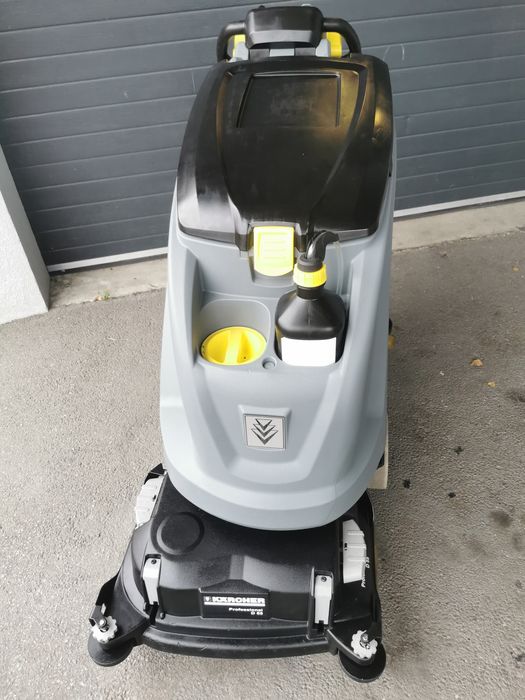Mașina de frecat spălat aspirat pardoseli Karcher  nilfisk tennant