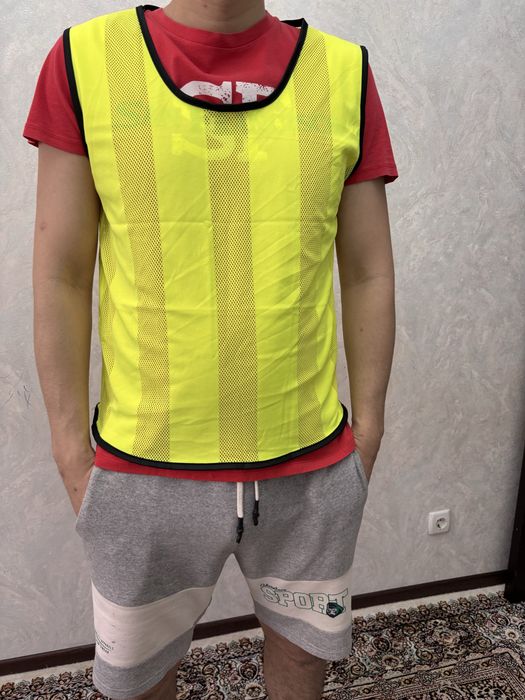 Продается накидки спортивные для команды