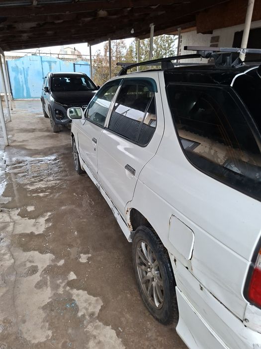 Ниссан Рнесса продаётся