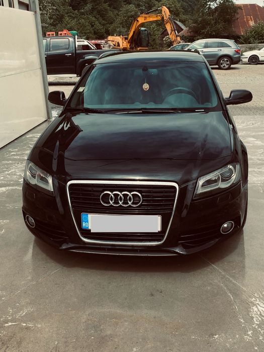 Audi A 3 8P 2011 2.0 170 cp