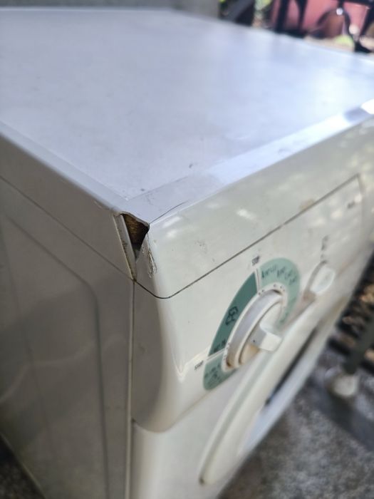 Пералня Електролукс