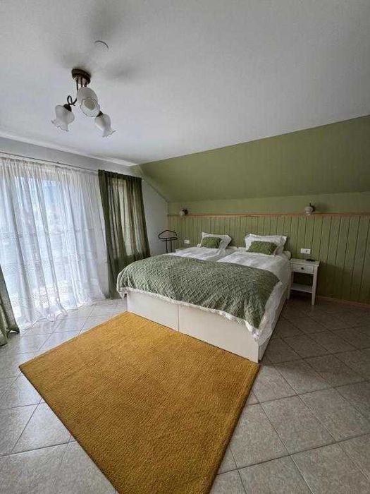 Proprietar, inchiriez casa spatioasa, cocheta, P+M, zona Branului