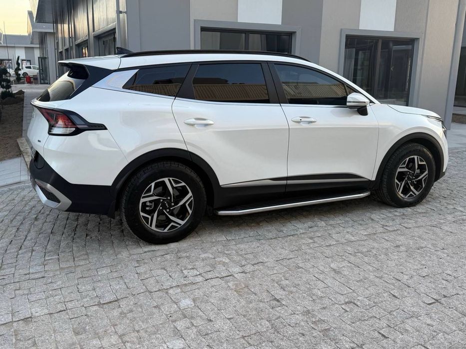 KIA sportage sotiladi 2023 awd ponaramalik