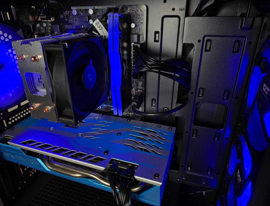 Нов | Гаранция | Ryzen 5 | 16 GB RAM | M.2 NVMe | AMD RX | Геймърски