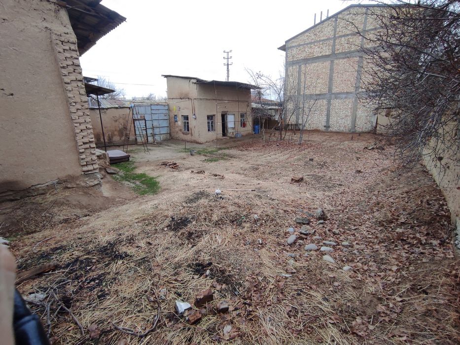 Uy yer sotiladi 4.2 sotix