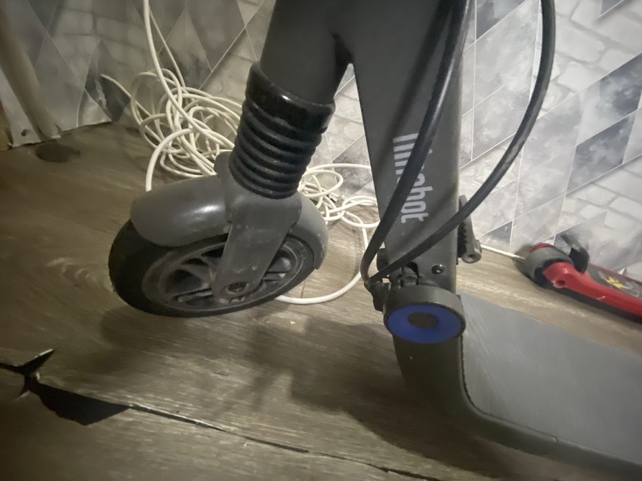 Электро самокат ninebot НЕ РАБОЧИЙ!