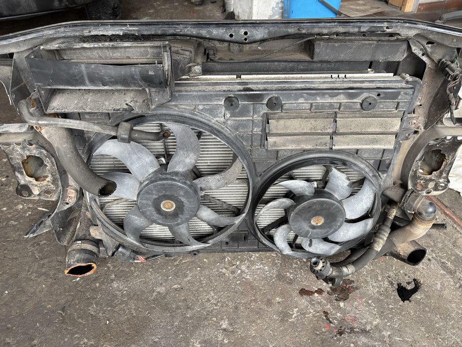 Faruri bi-xenon passat b6 / trager