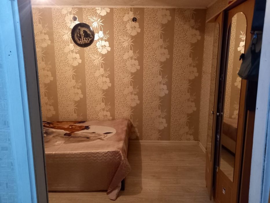 Продам квартиру в малосемейном общежитии