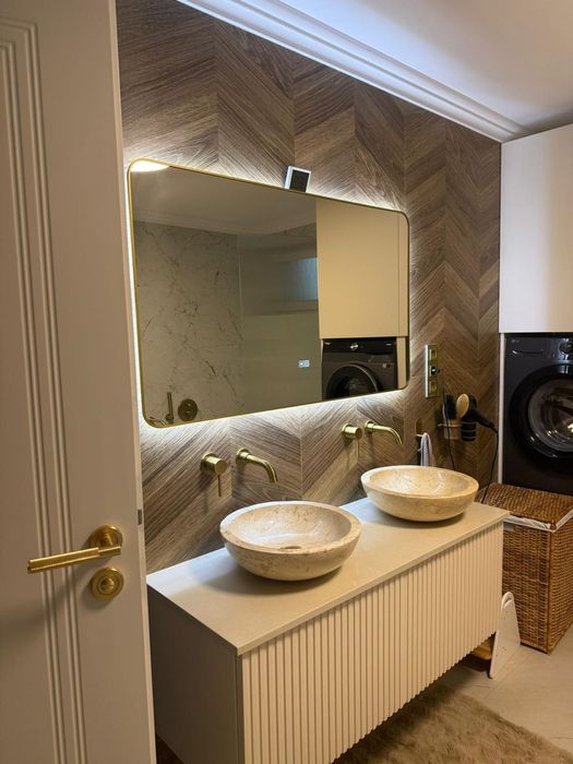 Firmă specializata Lucrări în constructi interioare si exterioare