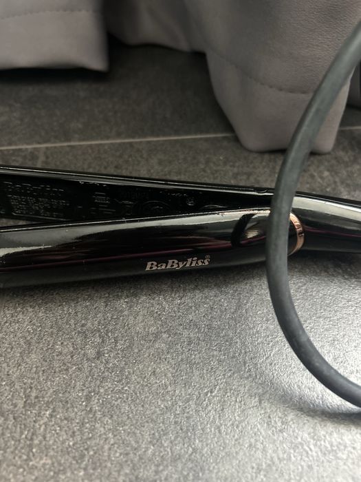 Маша и преса за коса Babyliss