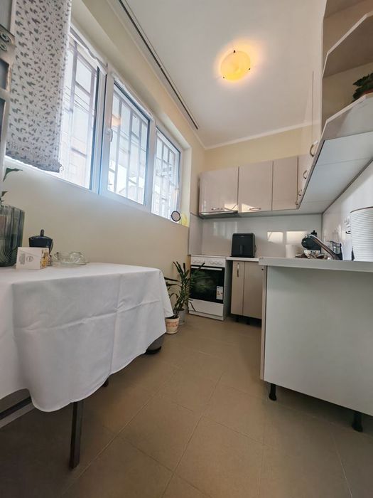 Модерно студио в Лазур на крачки от Морската градина