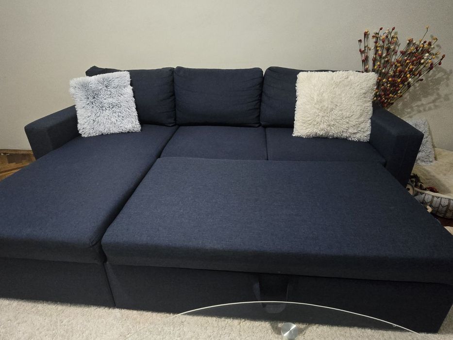 Разтегателен диван