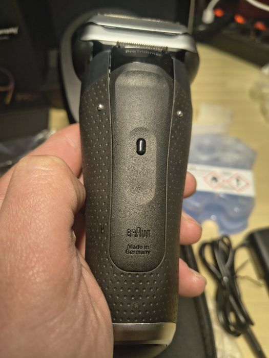 Електрическа самобръсначка Braun Shavers Series 9 Pro+ за мъже, мокро