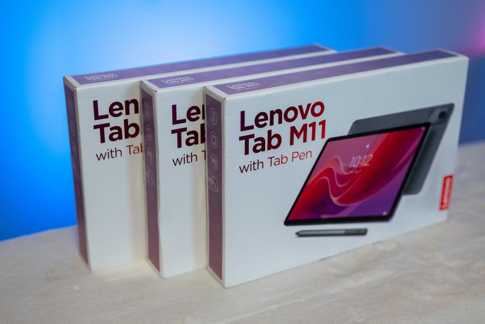 Tableta Lenovo Tab M11, varianta 8GB + 128GB, Pen inclus, sigilata