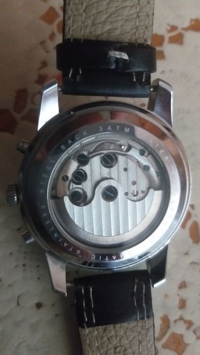 Vand ceas bărbătesc automatic