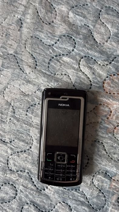 Продам телефоны рабочие