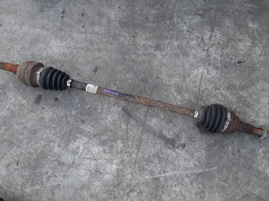 Planetara dreapta spate opel antara l07 2.0 d 4x4 96624822