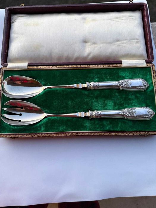 Set argint  antic tacamuri salata