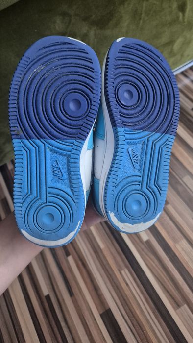 Adidasi Nike baieti marimea 27