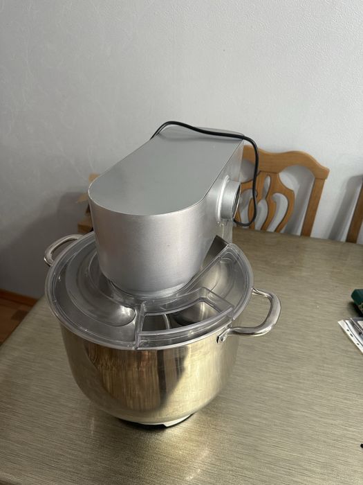 Продам миксер, тестомес.