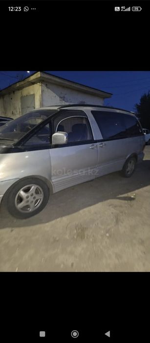 Продам тоиота люсида эстима