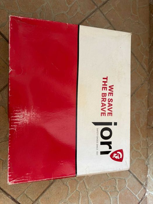 Pantofi de lucru, marimea 46