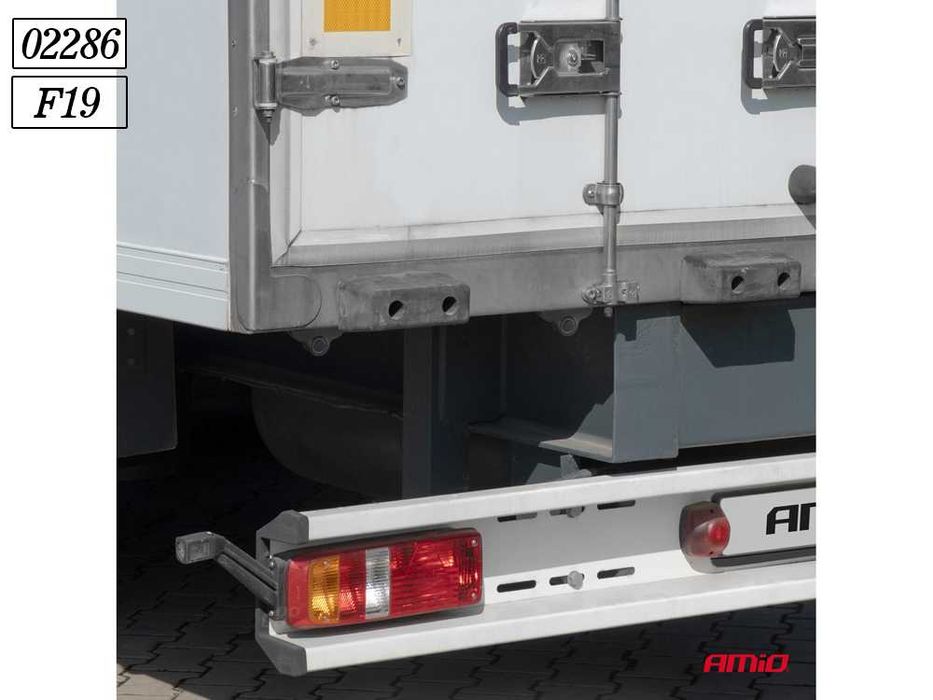 Парктроник за товарни автомобили AMIO / 4 сенора / Ф19 / ЧЕРНИ / 02286