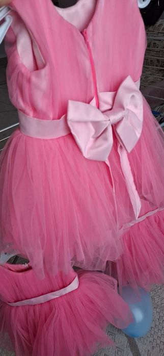 Продается детские платья (три сестры)