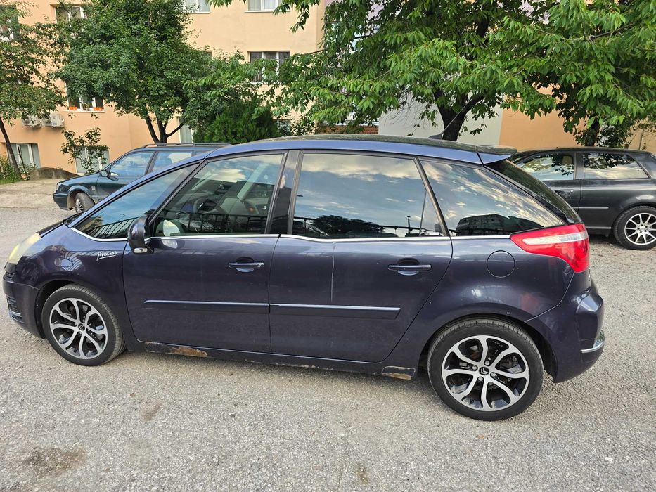 Продавам c4 picasso