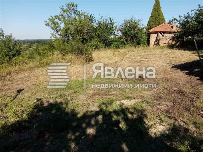 Парцел, 600 кв.м.