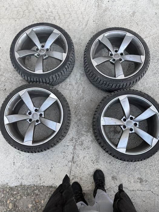 Джанти с гуми за Ауди 20 цола