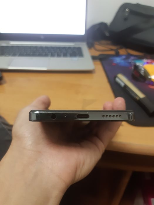 Tecno camon 30 256 gb на  обмен