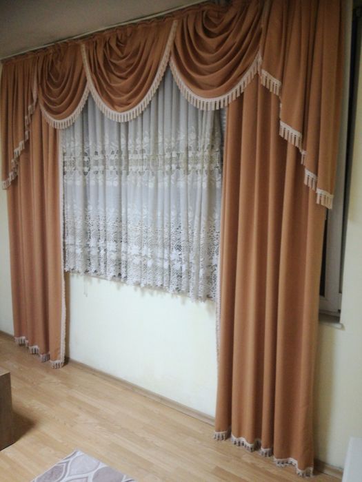 Под Наем Боксониера Супер Център Пазарджик (пешеходна зона)