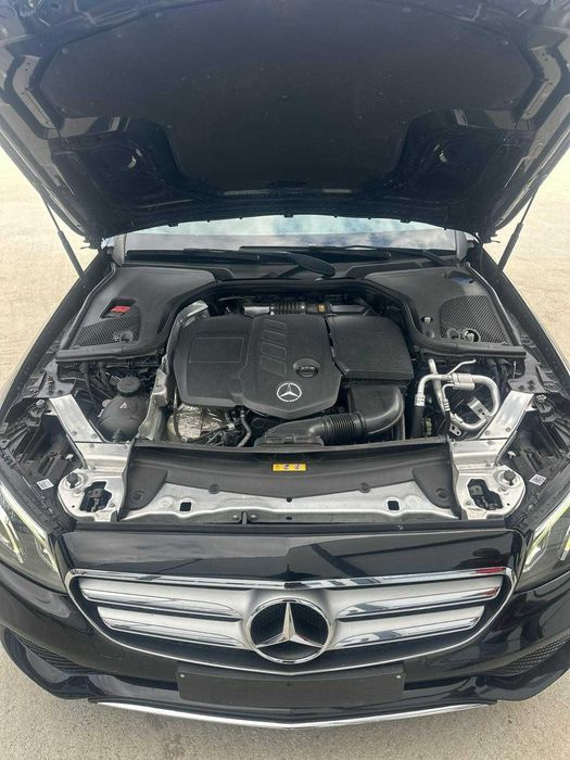Mercedes-Benz E 200d |AMG Line| 9G-Tronic | Ventilație | Cameră | LED