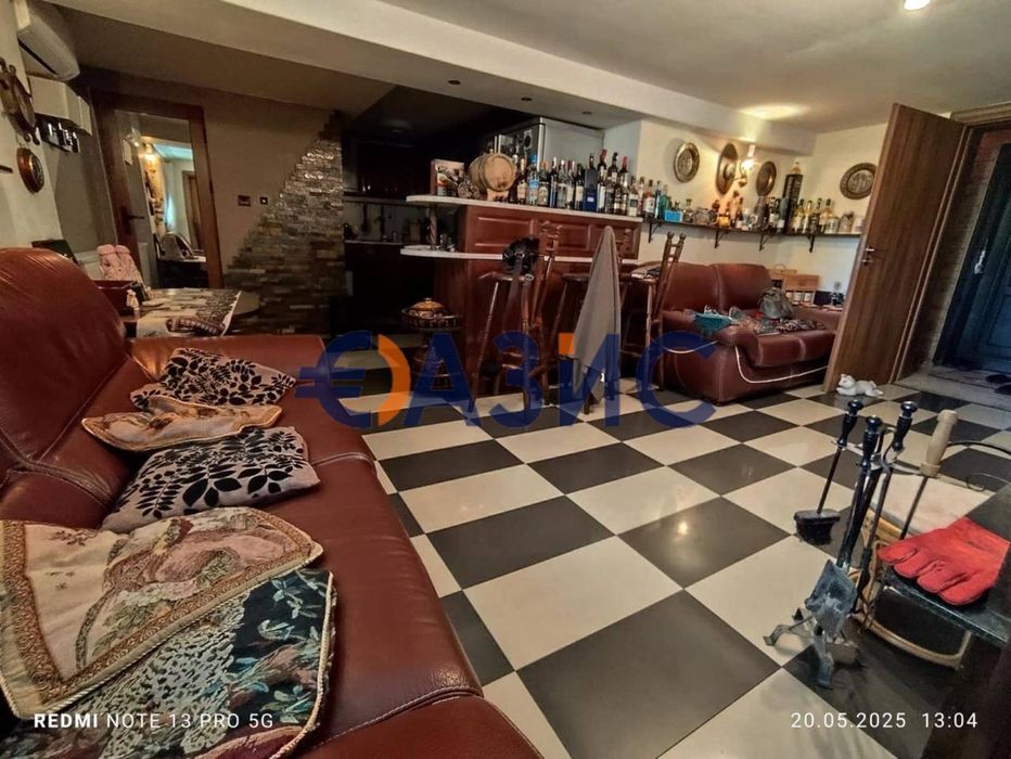 Продава се Къща в с. Порой, Област Бургас - 200 кв.м за 498 €/кв.м - Снимка #2