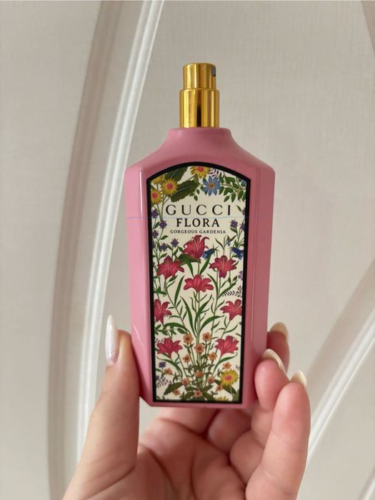 Gucci Flora Gorgious Gardenia