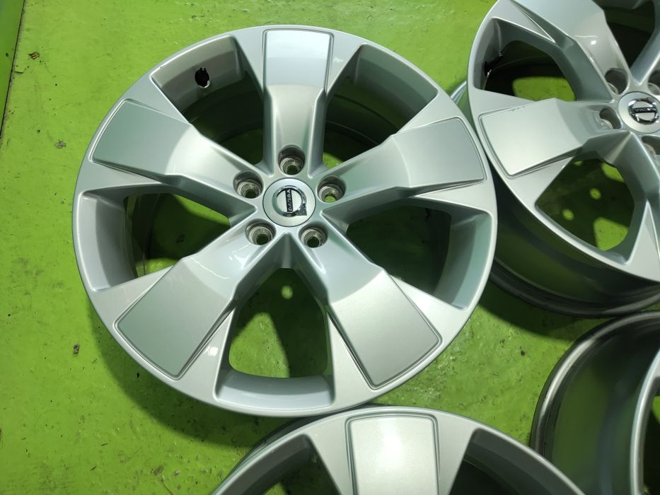 18 5x108 Volvo лети джанти 5х108 волво
